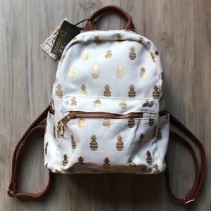 NWT Like Dreams Pineapple Backpack